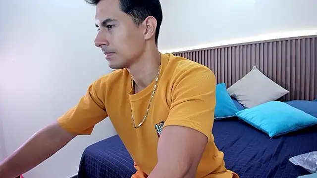 Snapshot of Mike_Conors chatting on March 2026 01:55:02 AM Mike Conors online show from March 2026 01:55:02 AM