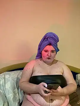 Snapshot of AngelKiras chatting on February 2026 07:21:01 PM AngelKiras online show from February 2026 07:21:01 PM