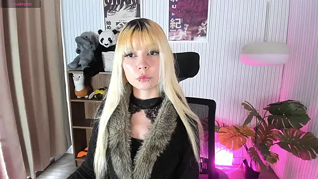 Snapshot of Laukyubey1 chatting on March 2026 07:52:01 PM Laukyubey1 online show from March 2026 07:52:01 PM