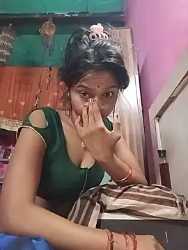 Snapshot of Cut_ikina chatting on July 2026 10:27:01 PM Cut ikina online show from July 2026 10:27:01 PM