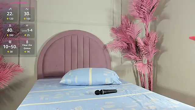 Snapshot of Nalapalmer chatting on February 2026 07:54:02 PM Nalapalmer online show from February 2026 07:54:02 PM