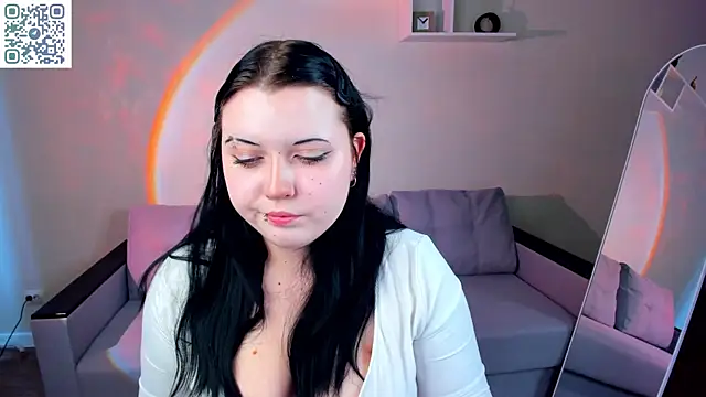 Snapshot of Kira_G0ld chatting on May 2026 09:16:02 AM Kira G0ld online show from May 2026 09:16:02 AM