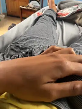 Snapshot of youngsterSA223 chatting on April 2026 09:48:02 AM youngsterSA223 online show from April 2026 09:48:02 AM