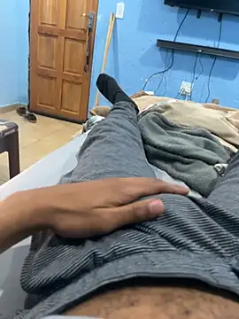 Snapshot of youngsterSA223 chatting on April 2026 09:48:01 PM youngsterSA223 online show from April 2026 09:48:01 PM