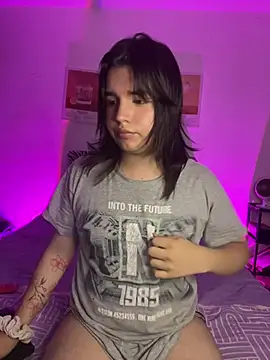 Snapshot of Daniellesins1 chatting on April 2026 03:53:02 AM Daniellesins1 online show from April 2026 03:53:02 AM