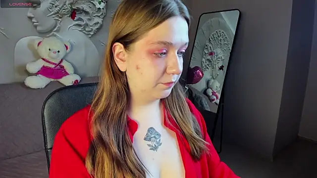 Snapshot of RachelDiRose chatting on February 2026 03:23:01 AM RachelDiRose online show from February 2026 03:23:01 AM