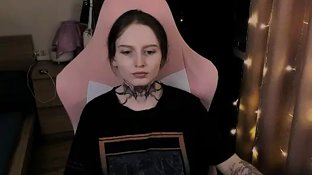 Onyxix online show from April 2026 08:39:01 PM