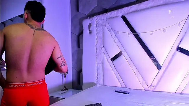 GoldenBoyM online show from February 2026 03:00:02 AM