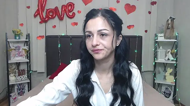 Snapshot of EvaClarkk chatting on April 2026 05:29:01 AM EvaClarkk online show from April 2026 05:29:01 AM