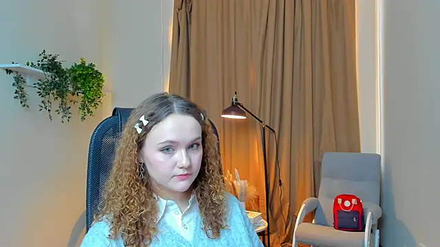 Snapshot of PaulFalha chatting on February 2026 09:15:01 AM PaulFalha online show from February 2026 09:15:01 AM