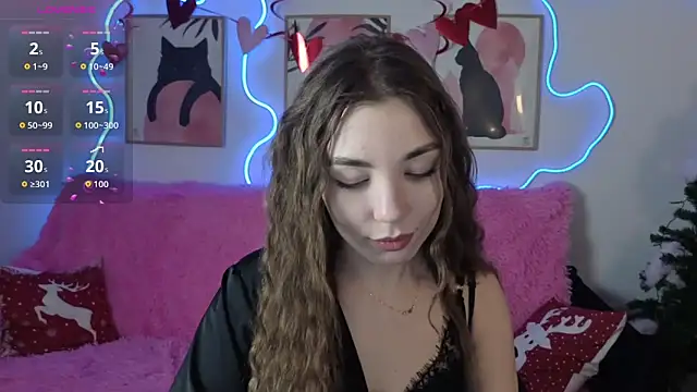 Adriennes online show from February 2026 02:34:01 PM