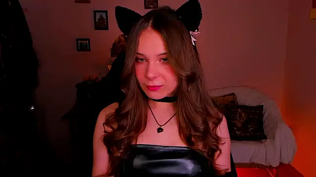 Snapshot of LanaLovely chatting on May 2026 06:30:02 AM LanaLovely online show from May 2026 06:30:02 AM