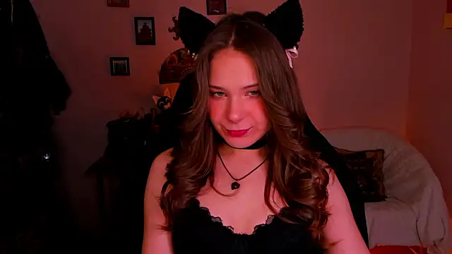 Snapshot of LanaLovely chatting on May 2026 06:20:01 AM LanaLovely online show from May 2026 06:20:01 AM