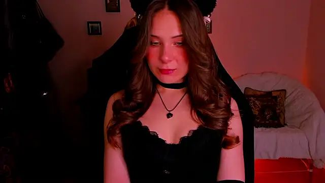 Snapshot of LanaLovely chatting on May 2026 06:41:01 AM LanaLovely online show from May 2026 06:41:01 AM
