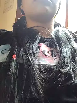 Snapshot of Julieta_Parker chatting on February 2026 04:26:01 PM Julieta Parker online show from February 2026 04:26:01 PM