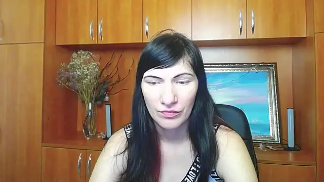 Snapshot of Rosalinda_ro chatting on February 2026 02:27:01 PM Rosalinda ro online show from February 2026 02:27:01 PM