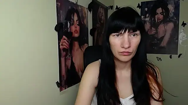 Snapshot of Rosalinda_ro chatting on April 2026 12:34:02 PM Rosalinda ro online show from April 2026 12:34:02 PM