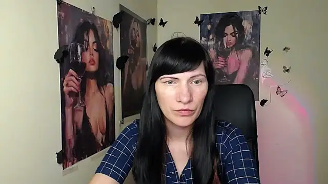 Snapshot of Rosalinda_ro chatting on May 2026 04:46:02 PM Rosalinda ro online show from May 2026 04:46:02 PM