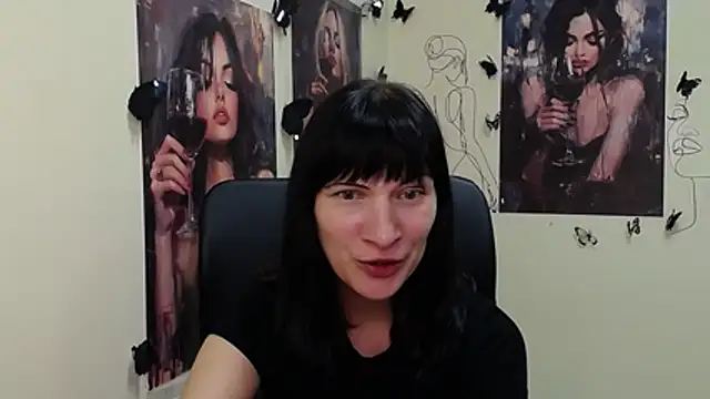 Snapshot of Rosalinda_ro chatting on May 2026 06:37:02 PM Rosalinda ro online show from May 2026 06:37:02 PM