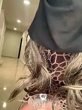 Arab Honey online show from May 2026 05:53:01 PM
