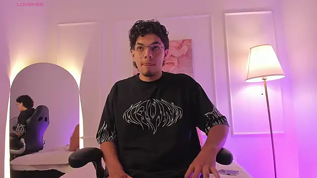 Axel Creed online show from February 2026 02:45:01 AM