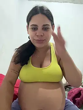 Snapshot of Adriputinha chatting on March 2026 10:13:01 PM Adriputinha online show from March 2026 10:13:01 PM