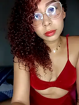 zuleymar online show from March 2026 06:22:01 PM