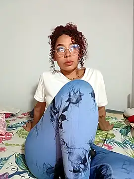 zuleymar online show from March 2026 07:18:02 PM