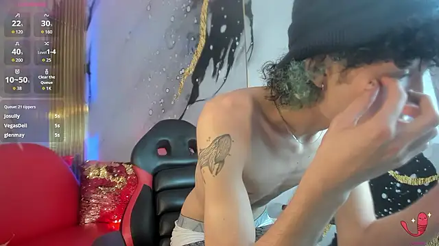 Snapshot of thanier_18 chatting on March 2026 07:15:01 AM thanier 18 online show from March 2026 07:15:01 AM