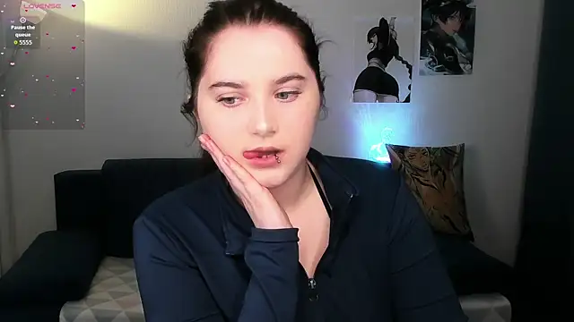 Snapshot of chloe_dashh chatting on March 2026 04:56:02 PM chloe dashh online show from March 2026 04:56:02 PM