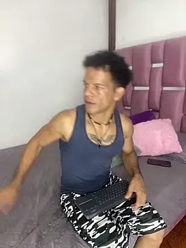 MaxyRyan online show from February 2026 01:11:01 PM