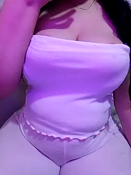 Snapshot of Diamond_araab chatting on April 2026 05:01:02 PM Diamond araab online show from April 2026 05:01:02 PM