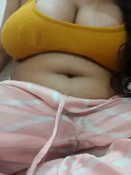 Snapshot of JOYAPARVEEN chatting on April 2026 10:59:01 AM JOYAPARVEEN online show from April 2026 10:59:01 AM