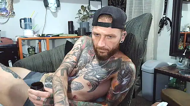 Snapshot of F_D_R_ chatting on May 2026 04:03:01 PM F D R online show from May 2026 04:03:01 PM