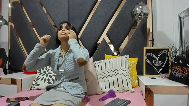 Maggyx online show from February 2026 01:32:02 PM