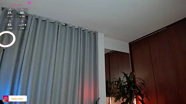 karinnixx online show from April 2026 07:07:02 PM