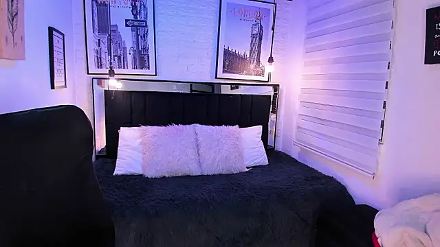 ladyraing online show from February 2026 03:13:02 AM