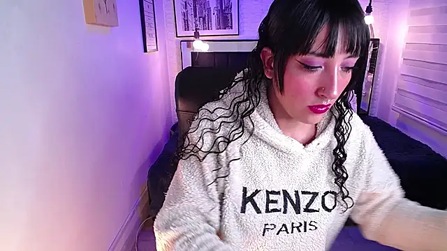 ladyraing online show from March 2026 03:01:01 AM