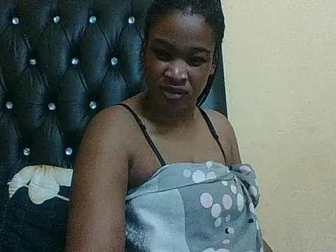 Snapshot of Juicylipss88 chatting on February 2026 12:04:02 PM Juicylipss88 online show from February 2026 12:04:02 PM