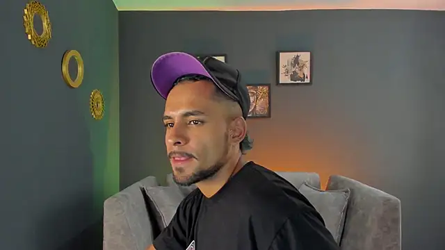 neyder sanz online show from March 2026 01:17:02 PM