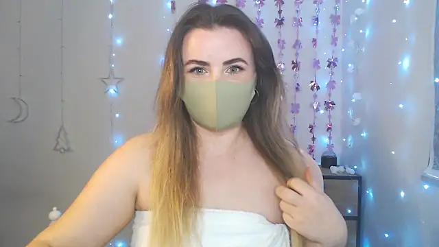 Snapshot of Avelina1 chatting on April 2026 09:32:02 AM Avelina1 online show from April 2026 09:32:02 AM