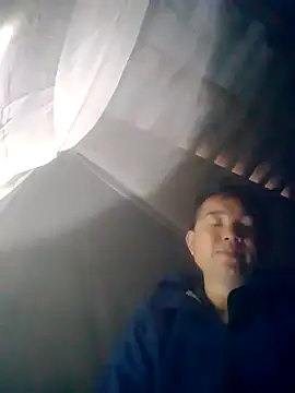 Snapshot of vivi1889 chatting on March 2026 01:20:01 AM vivi1889 online show from March 2026 01:20:01 AM