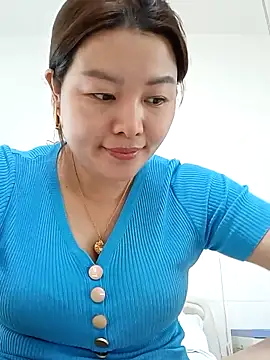 Snapshot of Jennie_dogy chatting on April 2026 01:21:01 AM Jennie dogy online show from April 2026 01:21:01 AM