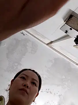 Snapshot of Jennie_dogy chatting on April 2026 04:14:01 PM Jennie dogy online show from April 2026 04:14:01 PM