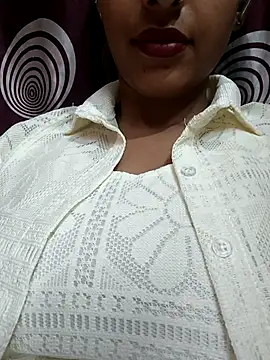 Snapshot of komalsharma99 chatting on April 2026 01:09:02 PM komalsharma99 online show from April 2026 01:09:02 PM