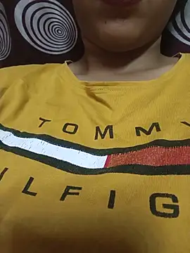 komalsharma99 online show from May 2026 08:58:02 PM