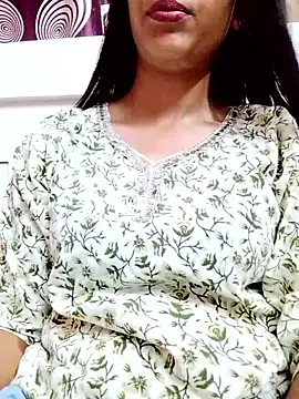 komalsharma99 online show from June 2026 03:14:01 PM