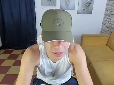 Andres sant  online show from February 2026 01:47:02 AM