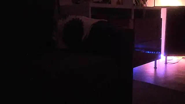 Tommyzzzzzz online show from December 2024 09:40:01 PM