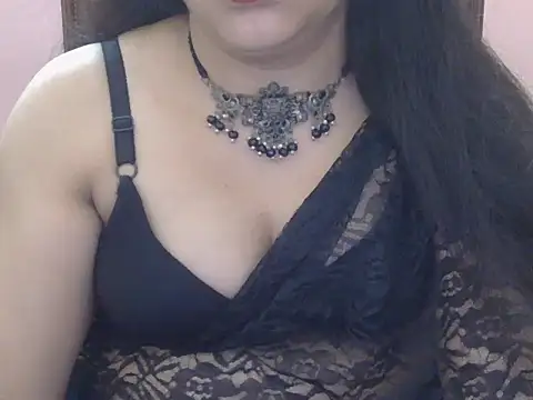 Snapshot of Cute_Sheetal chatting on April 2026 01:11:01 PM Cute Sheetal online show from April 2026 01:11:01 PM